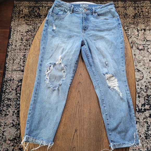 Rewash Distressed Ripped Super High Rise Mom Medium Wash Jeans Size Junior's 13 - Picture 1 of 13